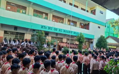 Upacara Bendera Memperingati Hari Amal Bakti Kemenag